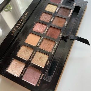 ABH Soft glam palette